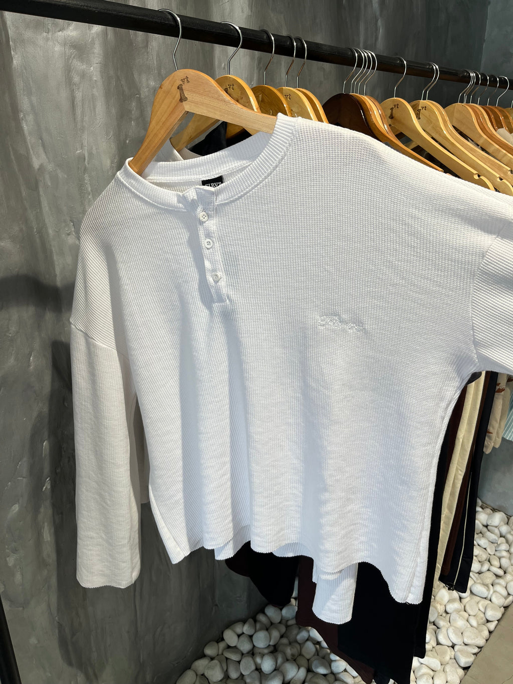 WHITE HENLEY WAFFLE
