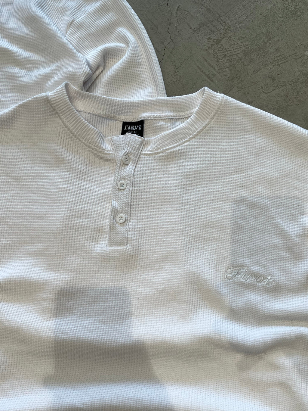WHITE HENLEY WAFFLE