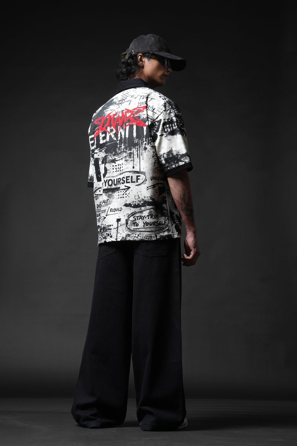 Be Yourself Collar T-shirt
