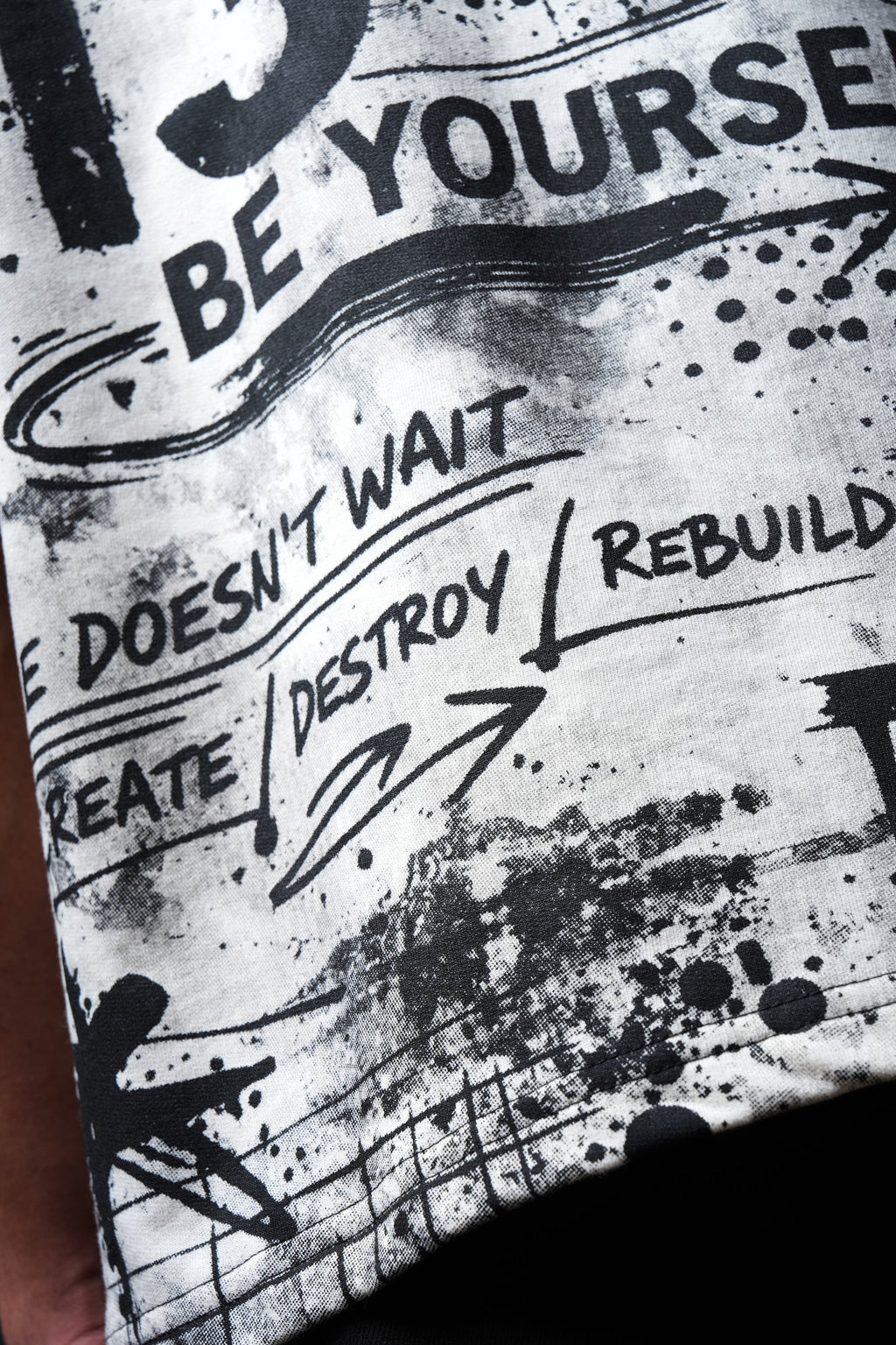 Be Yourself Collar T-shirt